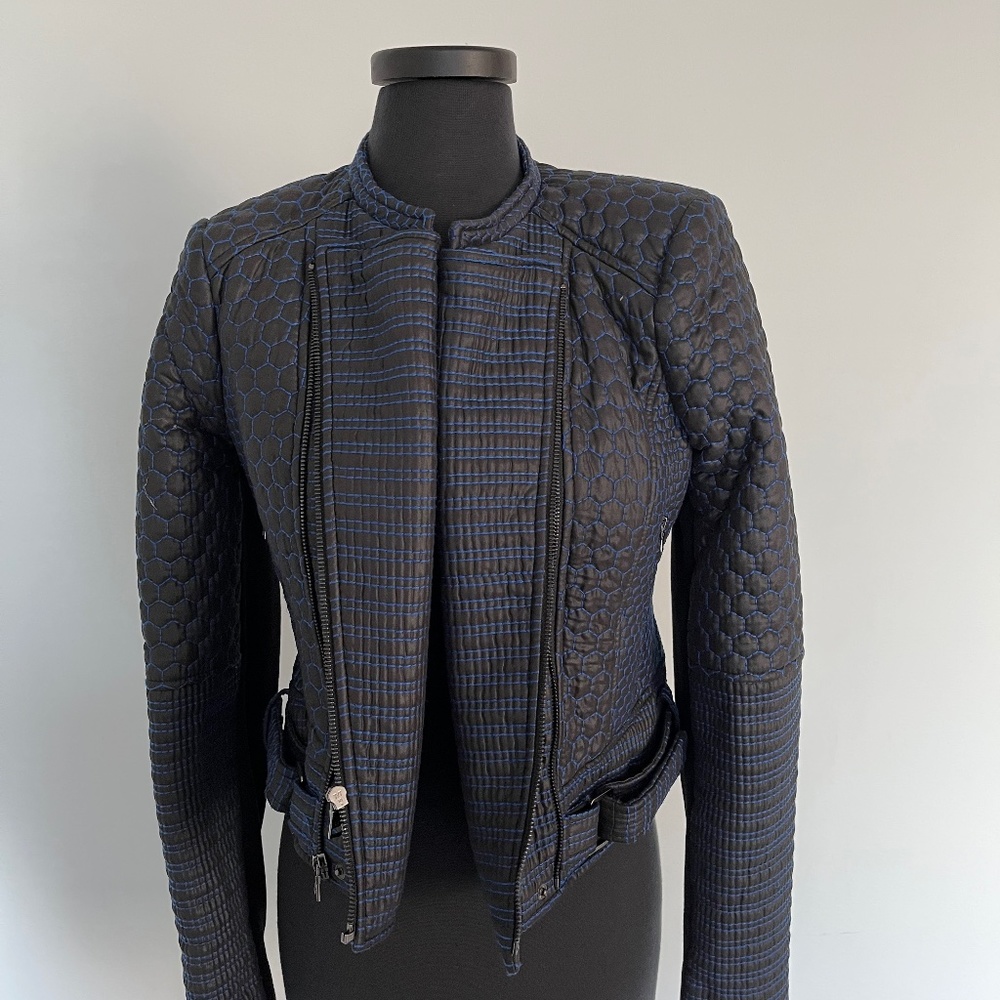 Bcbg Cropped quilted Jacket